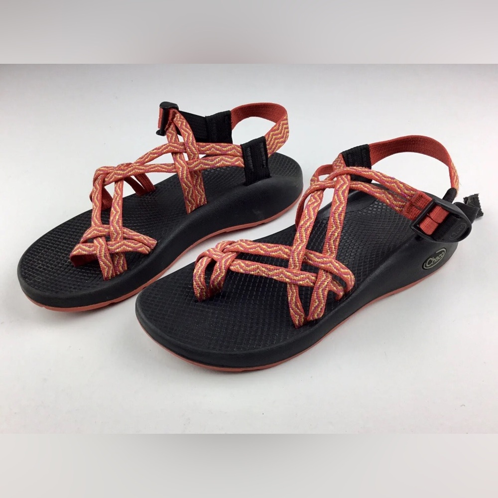 Chaco ZX/2 Strappy Hiking Sandals Size 9 Orange Zig Zag Vibram Soles Toe Loop